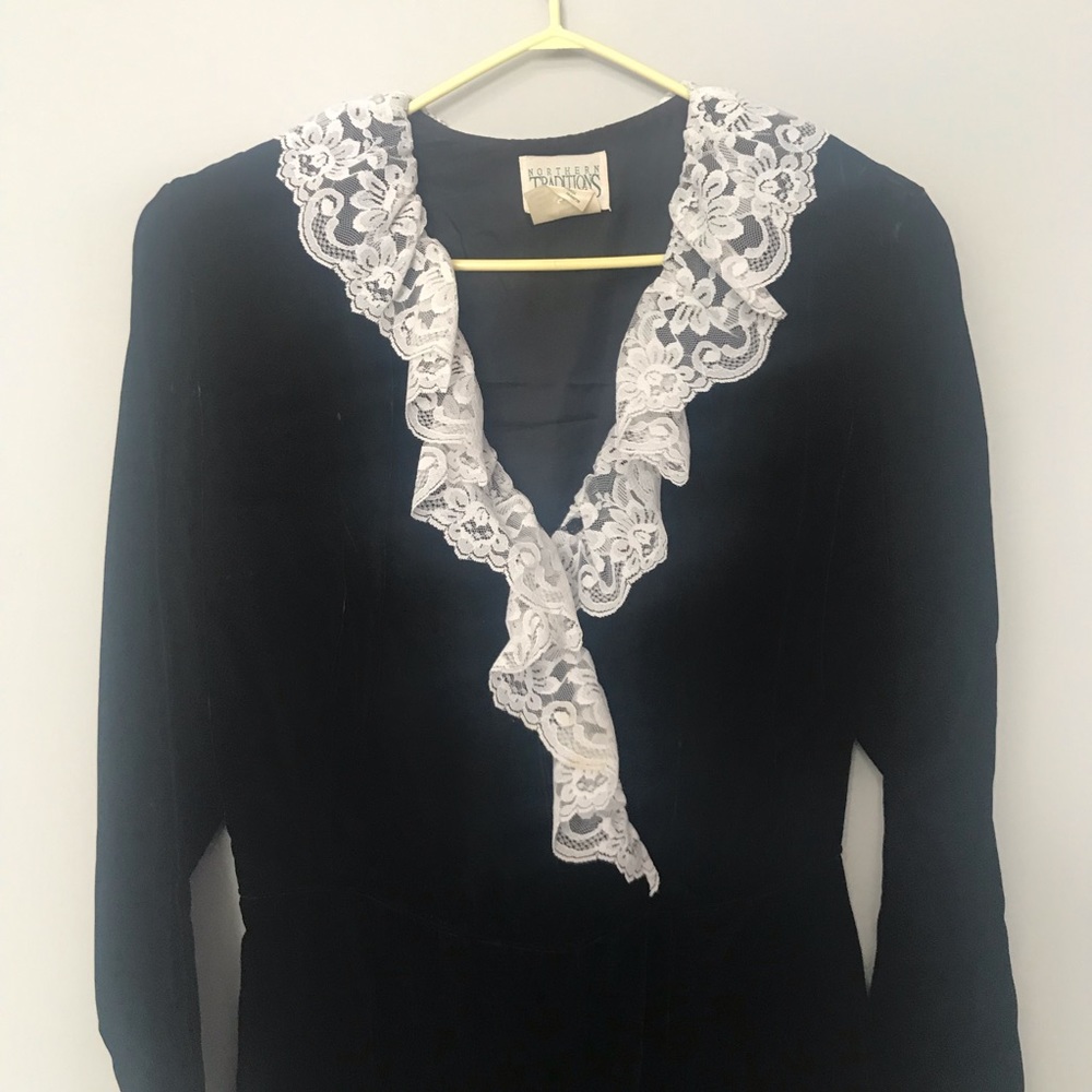 Northern Traditions Vtg Victorian Velvet Dress